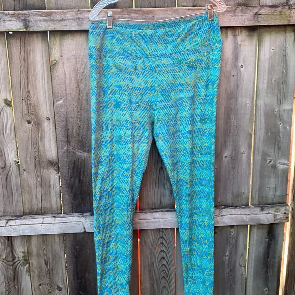 Lularoe leggings tall and curvy